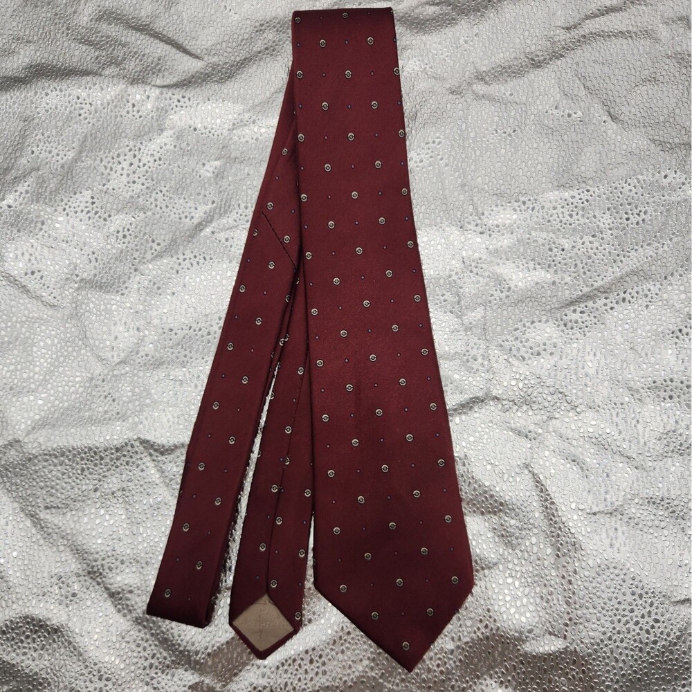 Tie Christian Dior Burgundy Foulard Pattern All Silk Necktie New York Vintage